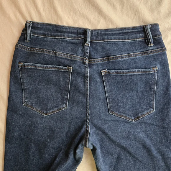 Vervet Blue 30W 34L High Rise Dark Blue Flare Jeans - Picture 11 of 11